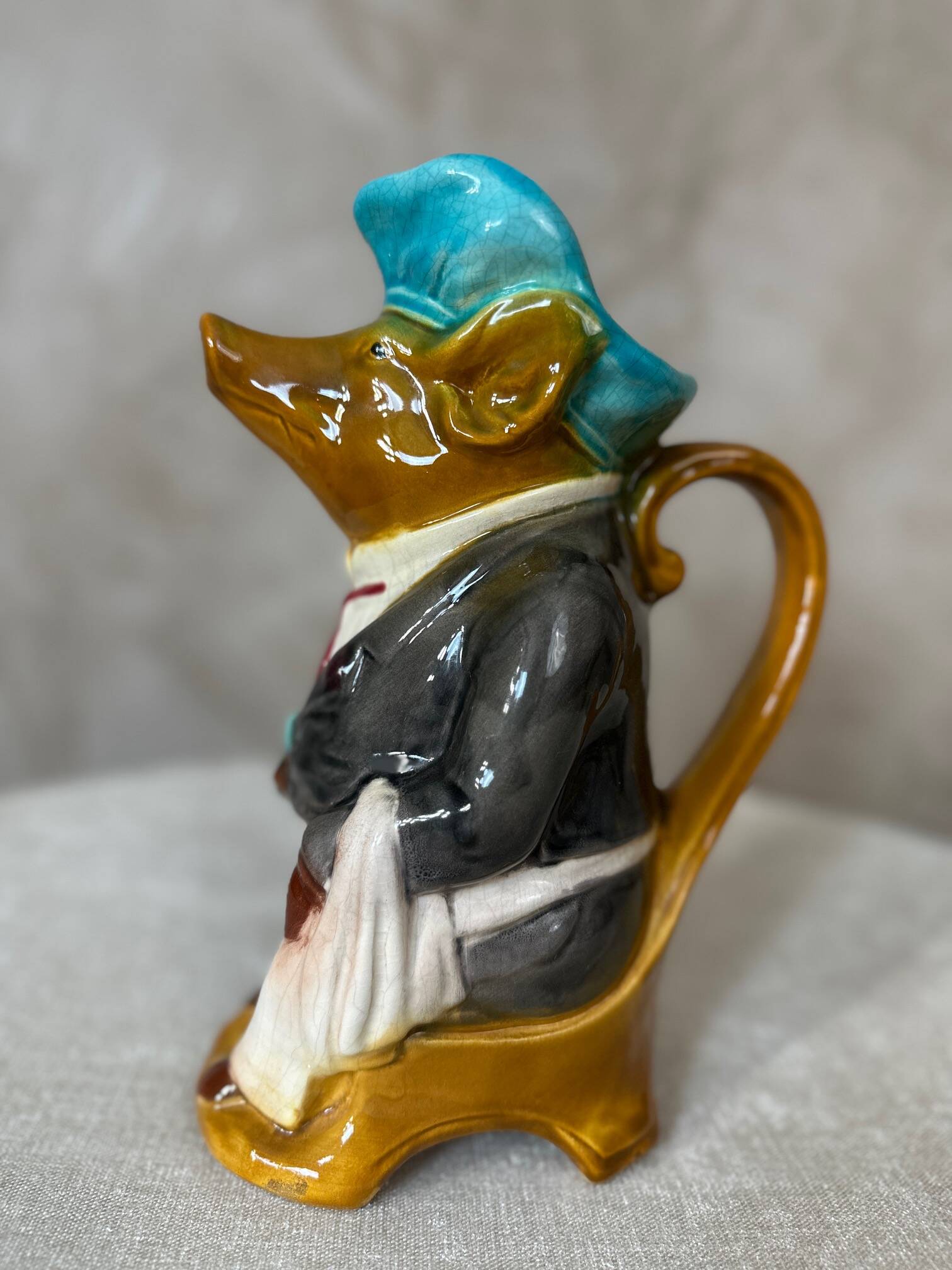 Pig earthenware jug