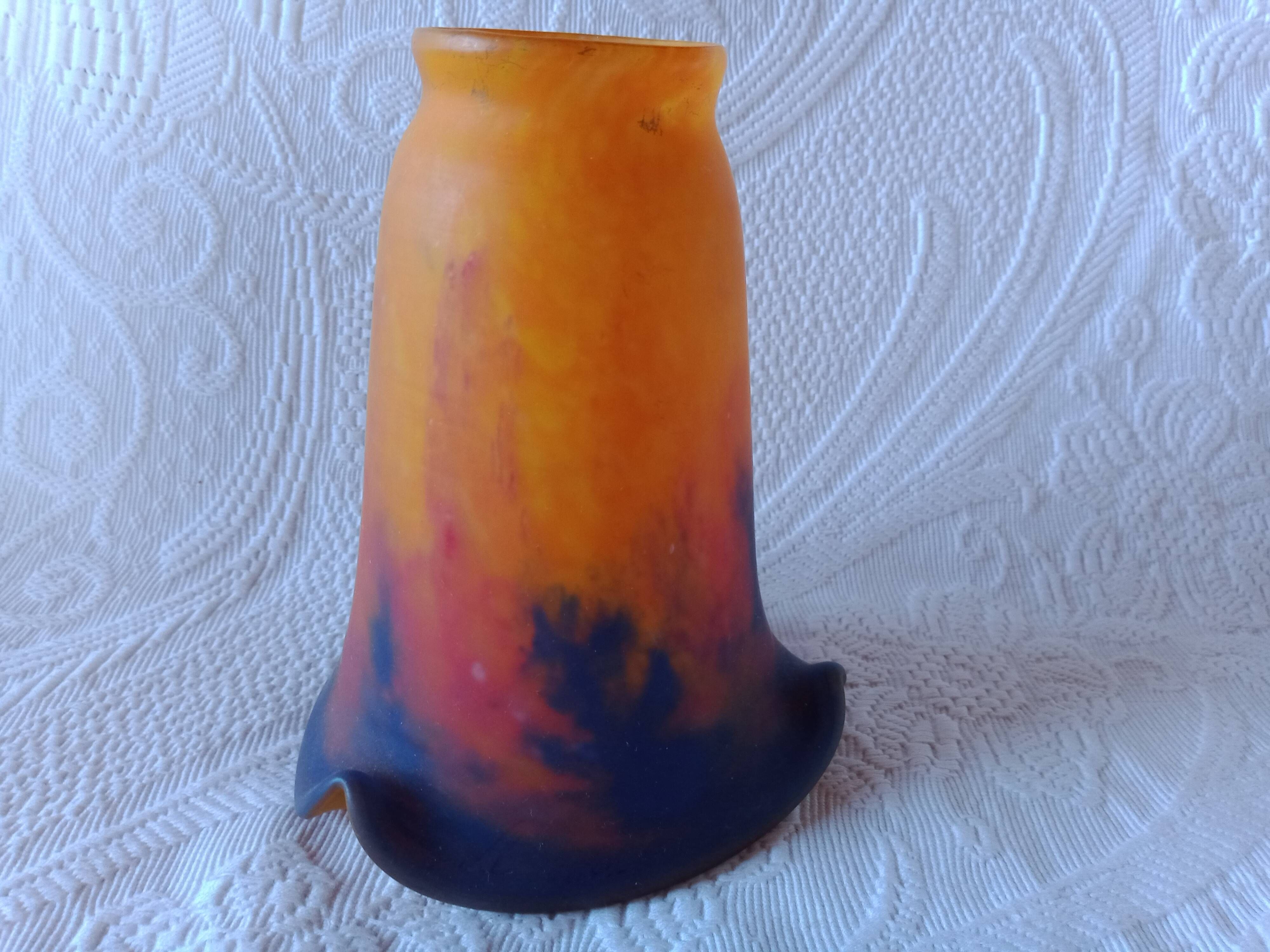 Le Verre Français croix Lorraine - Tulipe verre marmoréen orangé
