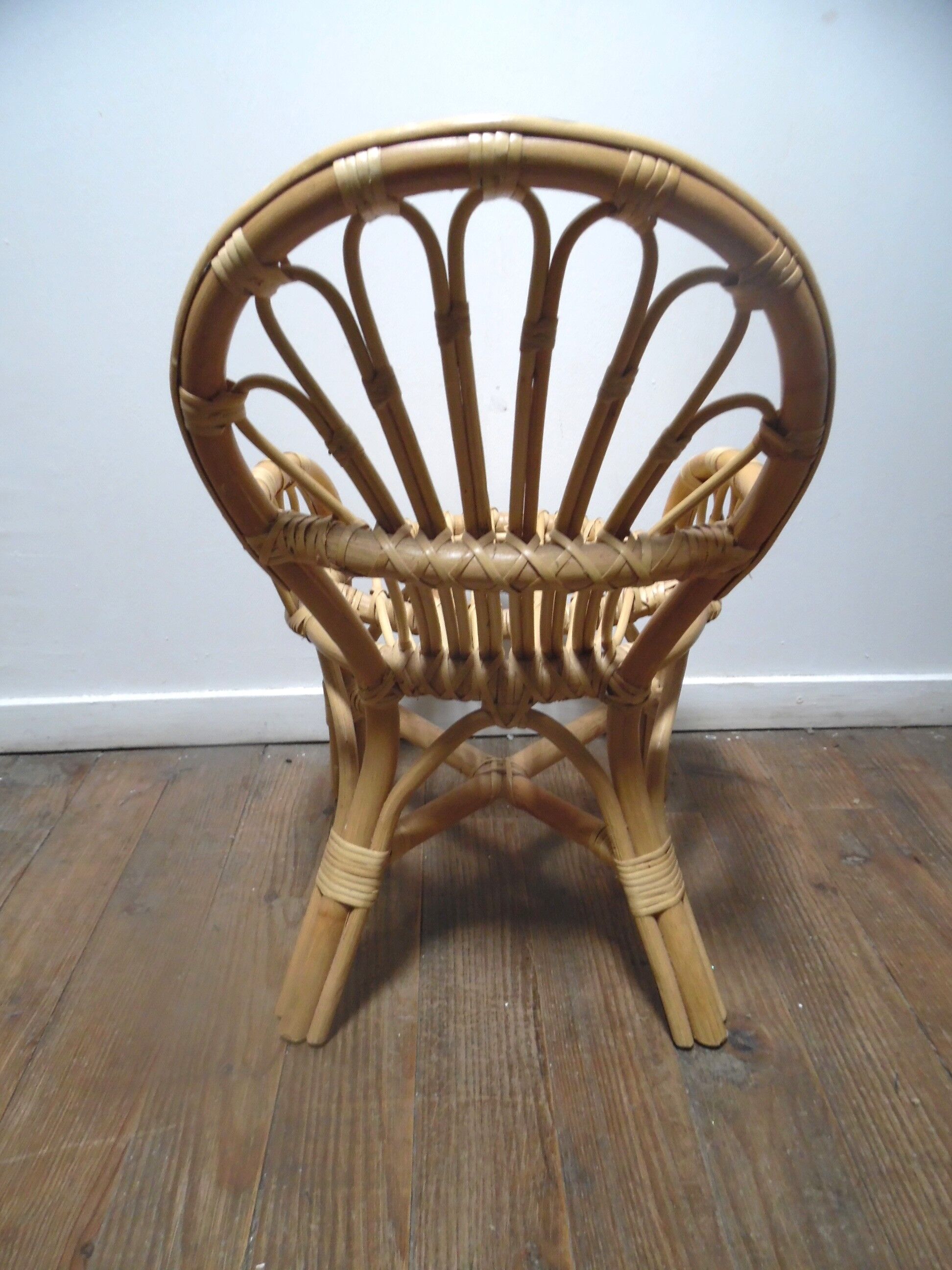 Armchair in rattan for child