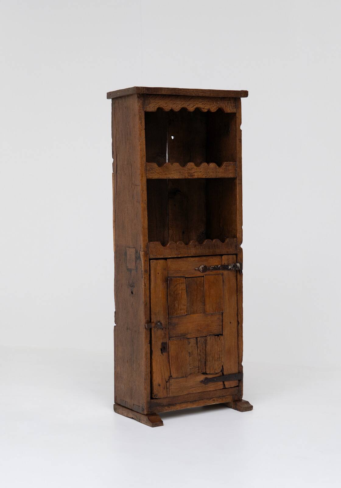 Rustic folk art travail populaire cabinet, france 19th century