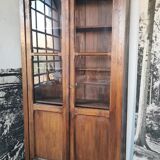 Library, wooden showcase