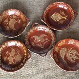 5 flat plates in glazed terracotta
