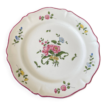 Antique serving dish in Saint-Amand earthenware (Nord)