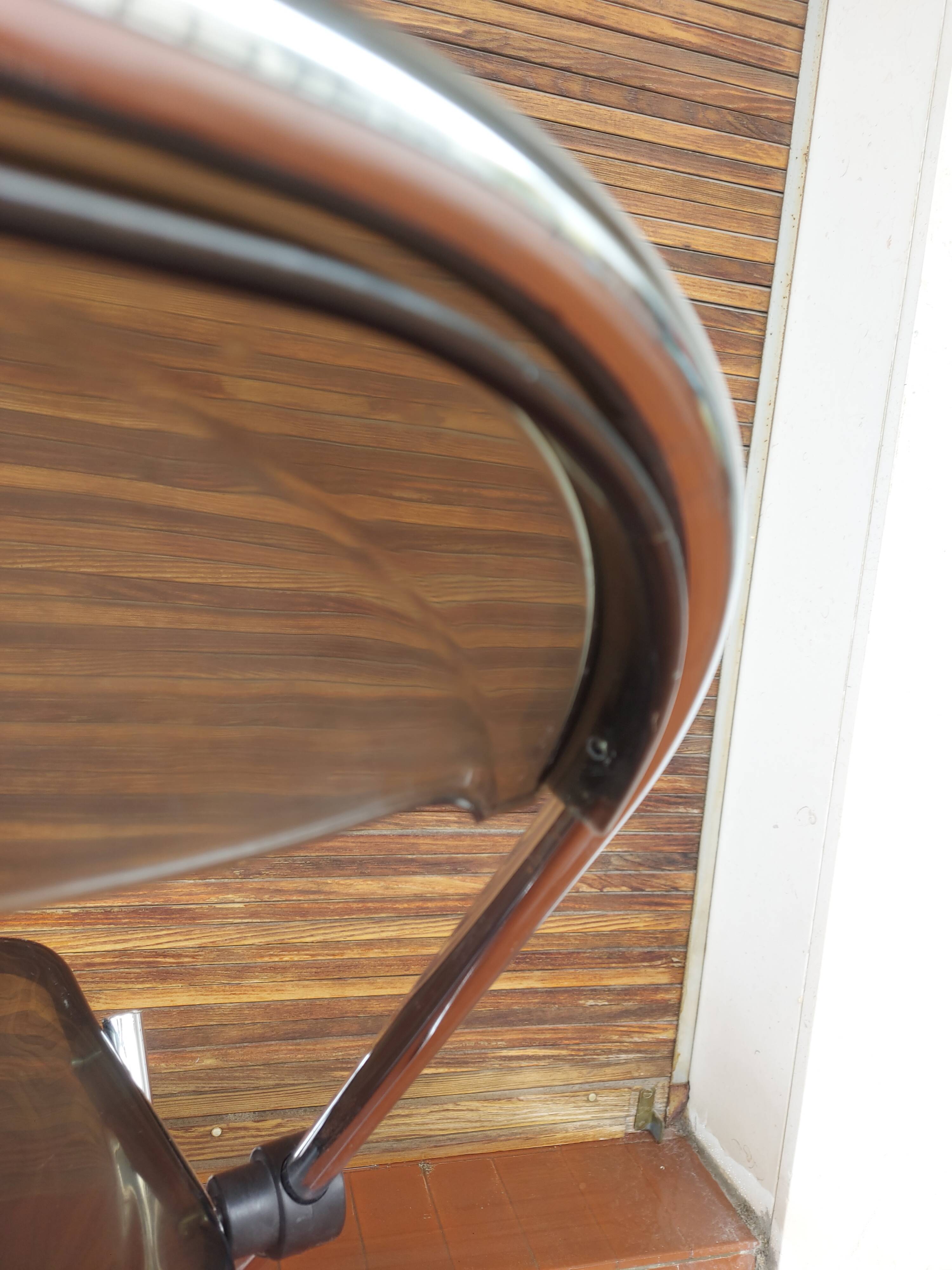 2 folding chairs in plexi , Itialienne , 2inn in Lissone