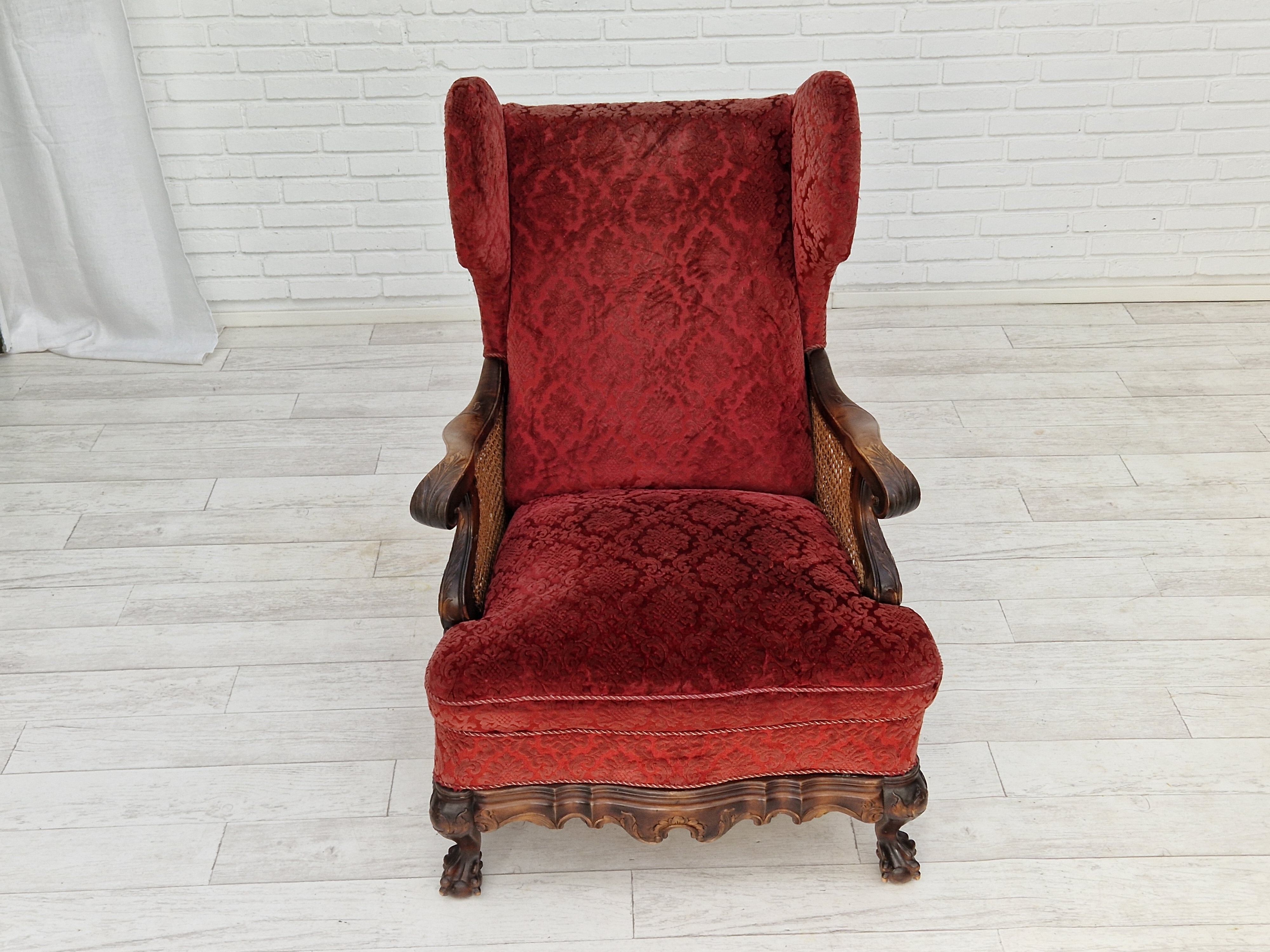 Fauteuil danois en bois de frêne et velour années 1930