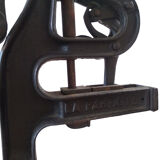 Cast-cast metal stopperer "The Perfect"