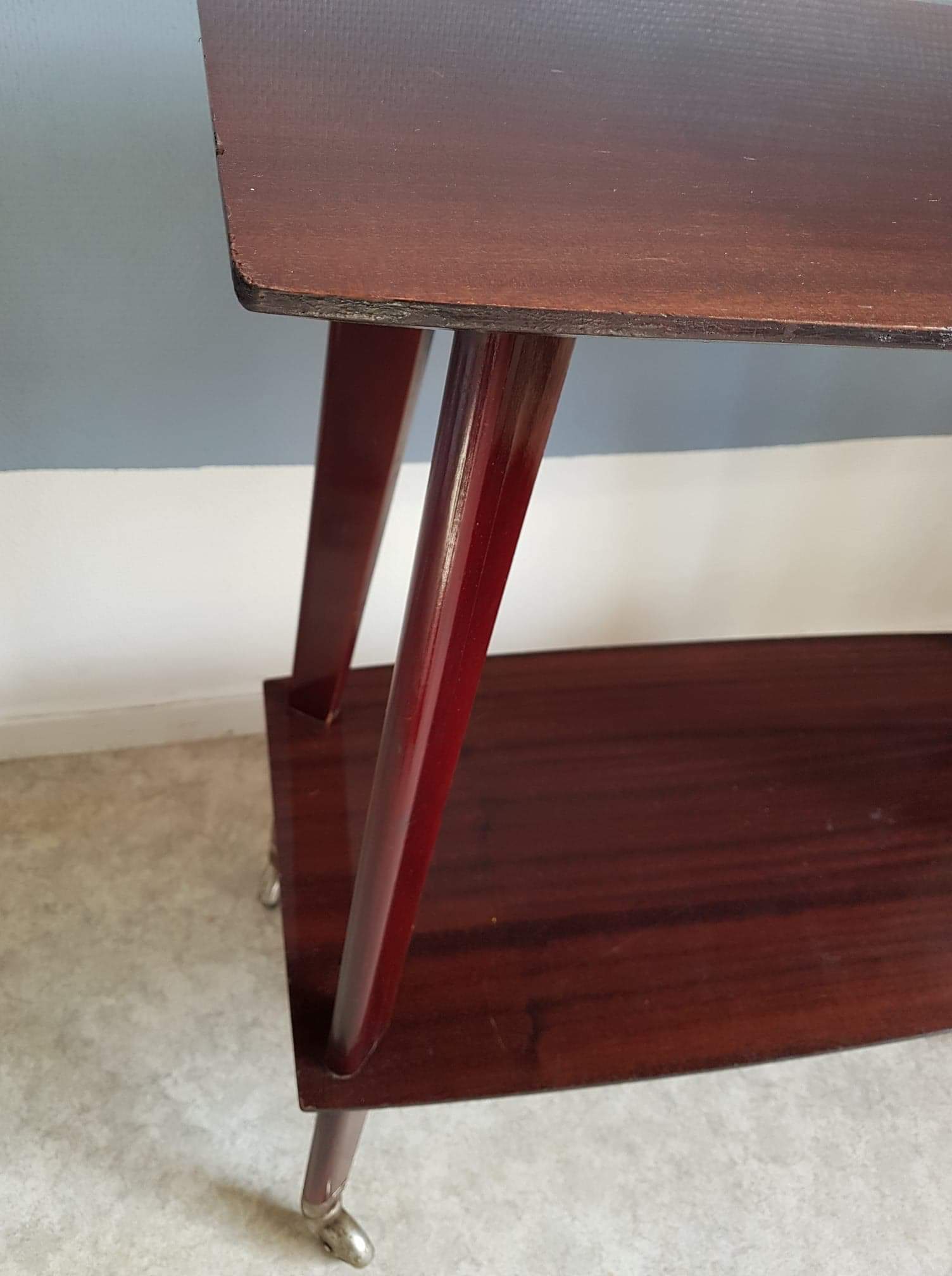 Vintage TV table with casters and 2 shelves years 60 varnished