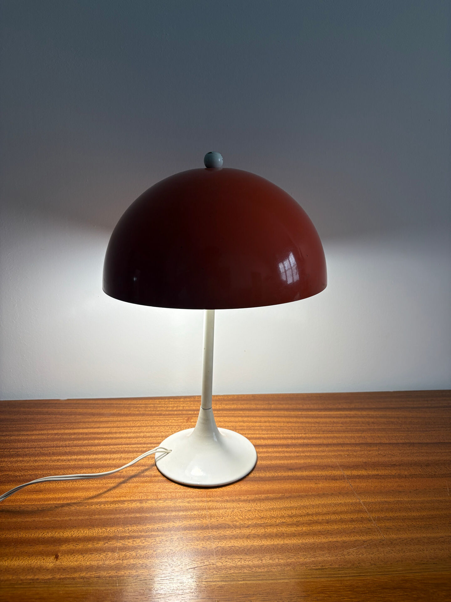 Mushroom lamp Space Age 60s/70s tulip base