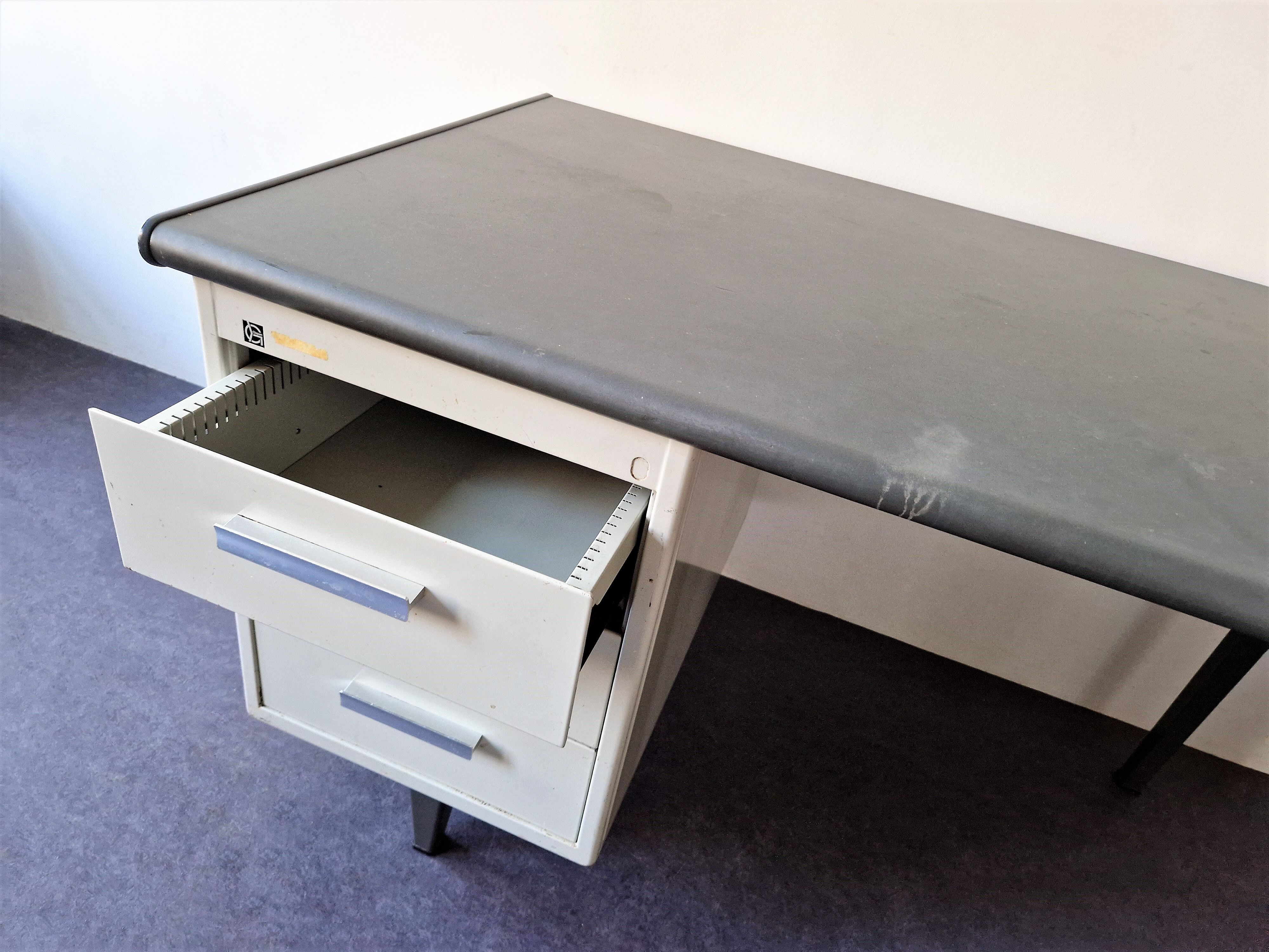 Industrial 7800 series desk by André Cordemeyer for Gispen, 1960's