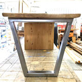 Table basse mélèze et pied acier