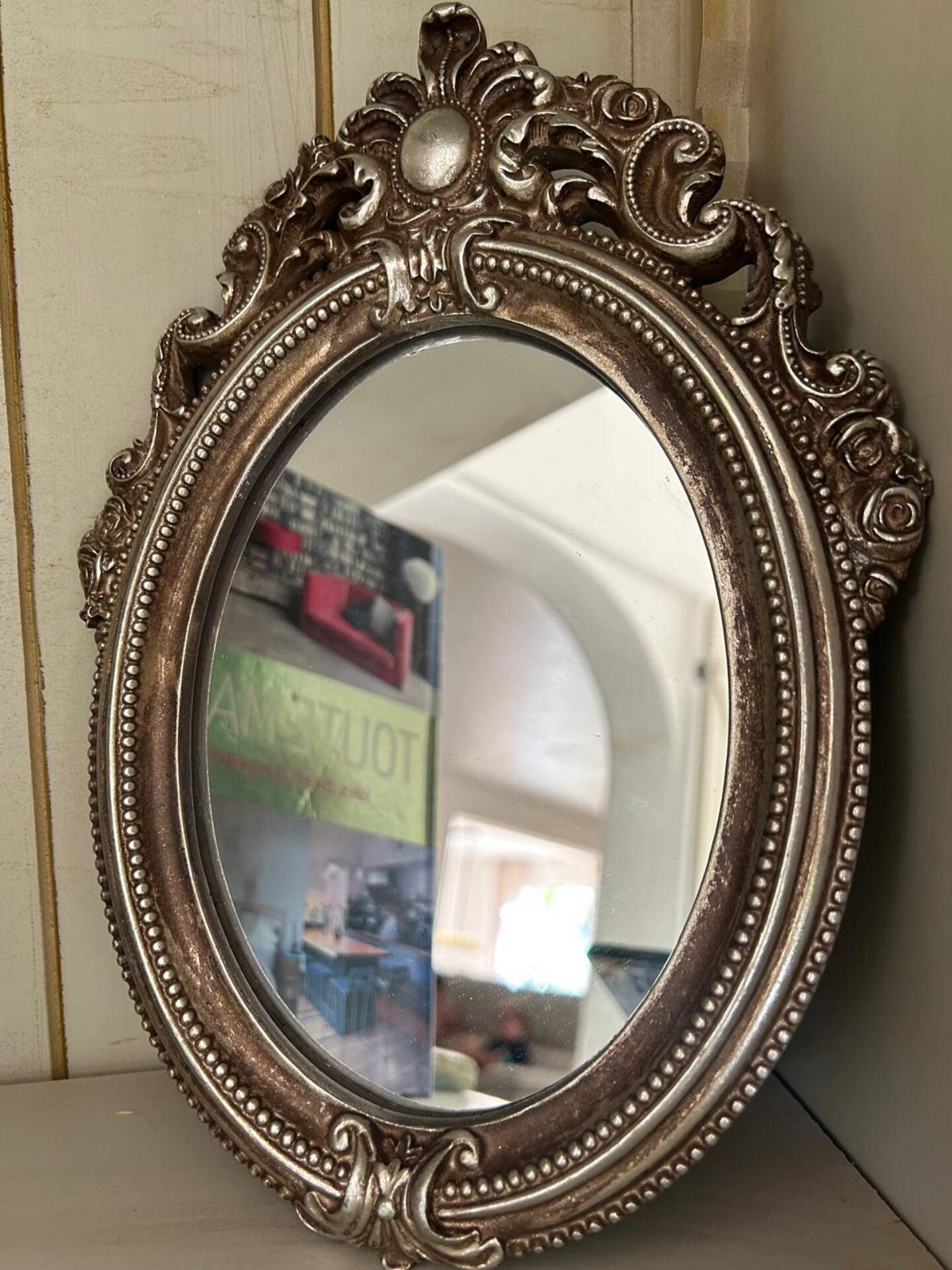 Miroir baroque à poser avec moulures