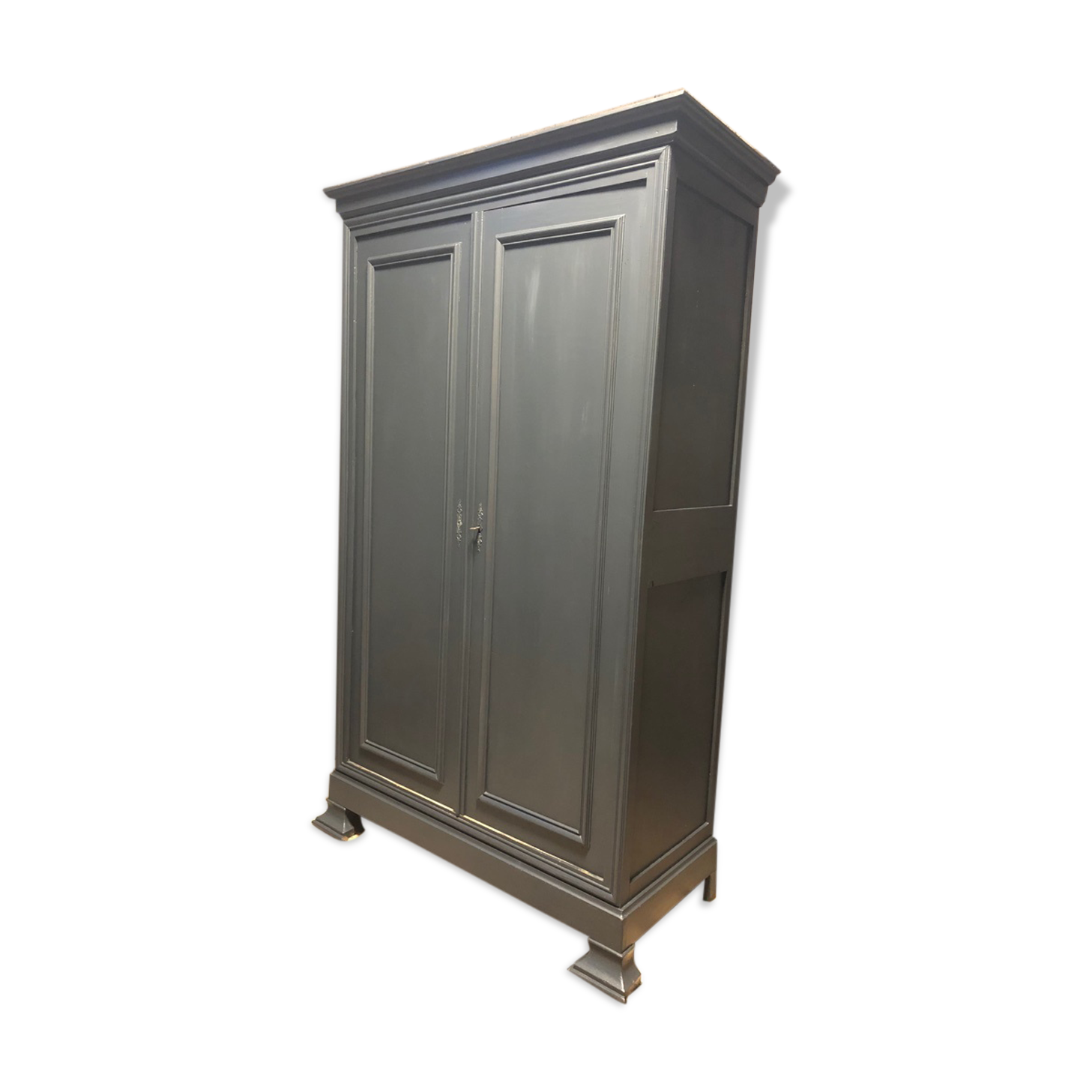Black grey classic wardrobe