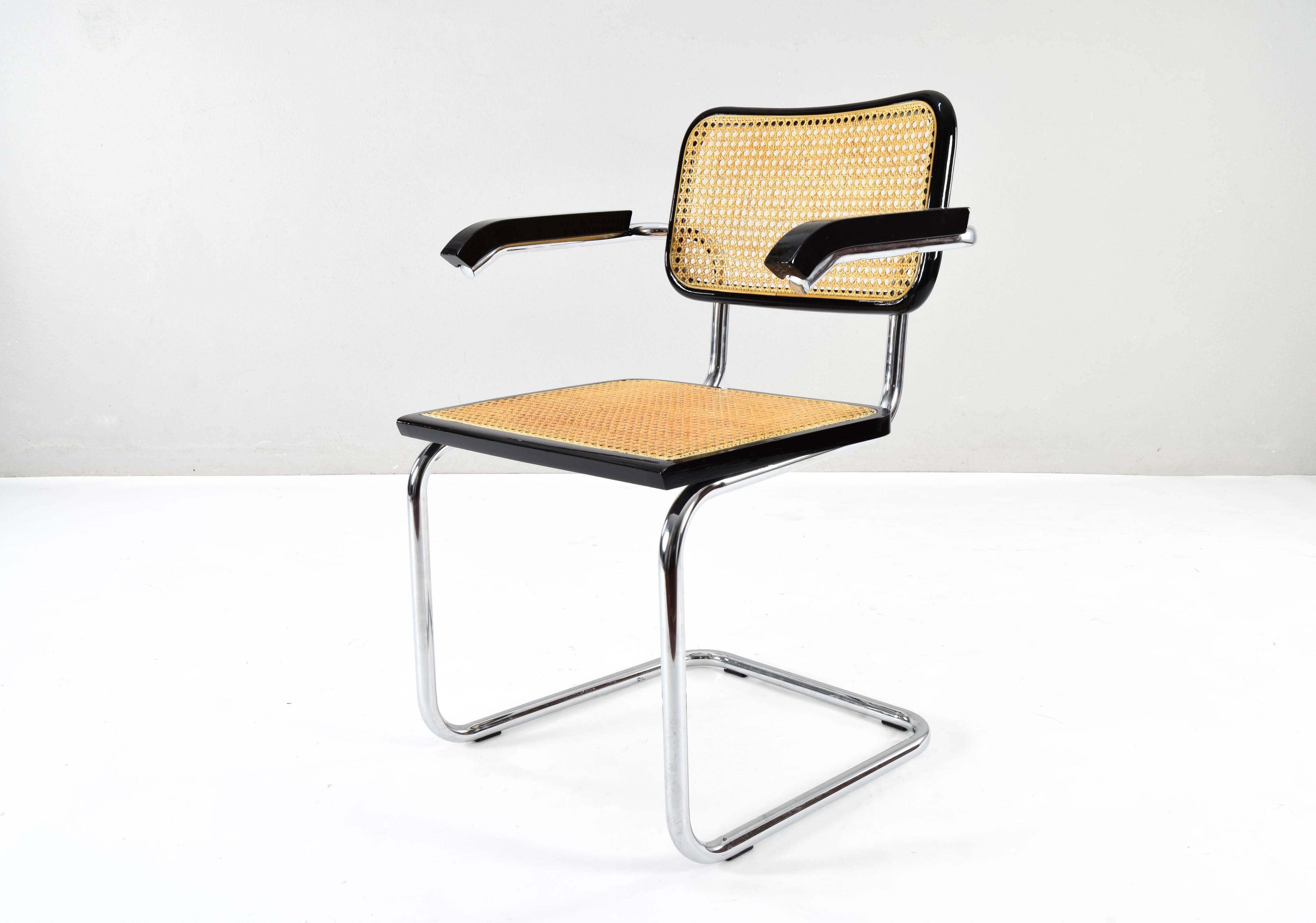 Set of Four Mid-Century Italian Modern Marcel Breuer B64 Cesca Chairs, 1970