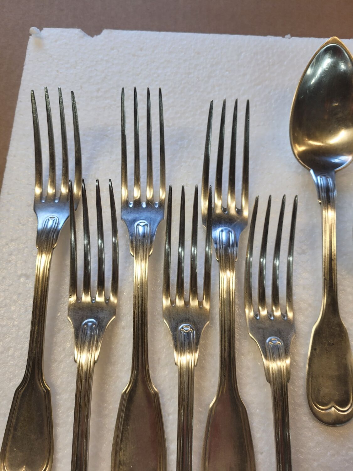 Silver metal housewife 6 spoons, 6 forks