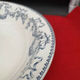Hollow round dish Model Mozart blue in Sarreguemines earthenware