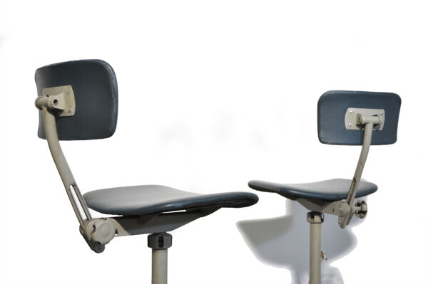 Deux chaises de bureau Industrial Vintage, années 1960