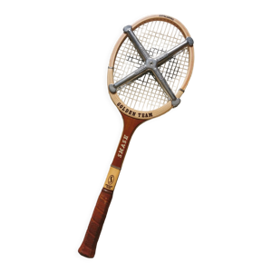 Raquette de tennis vintage specialist