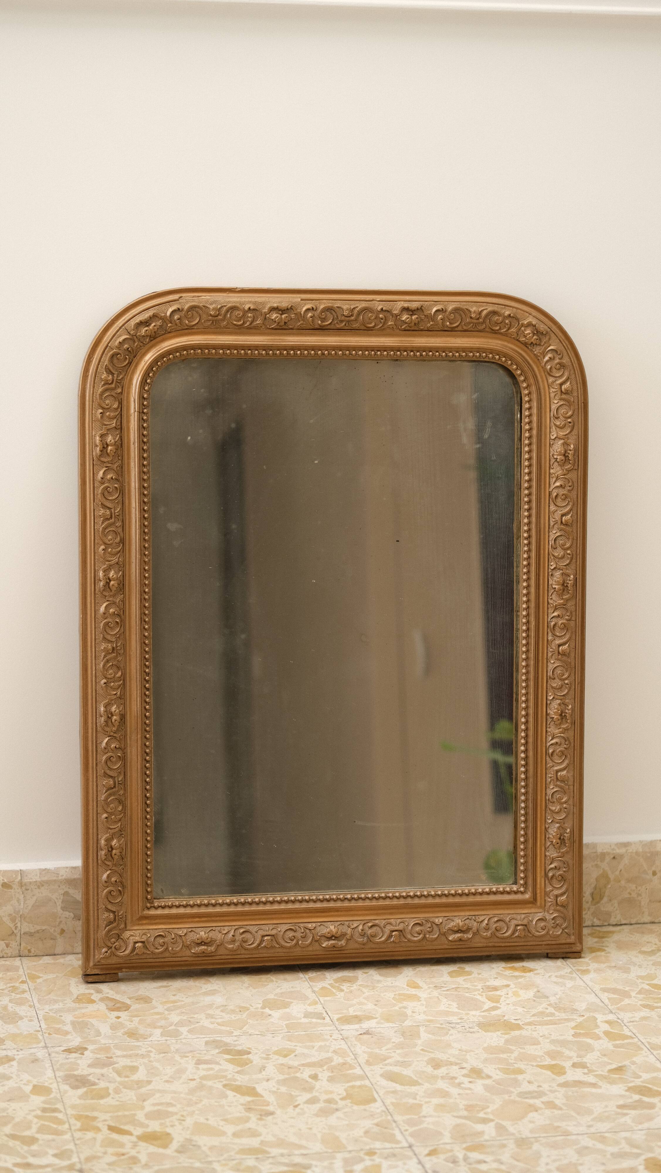 Miroir cadre doré en plâtre 76cm x 57cm