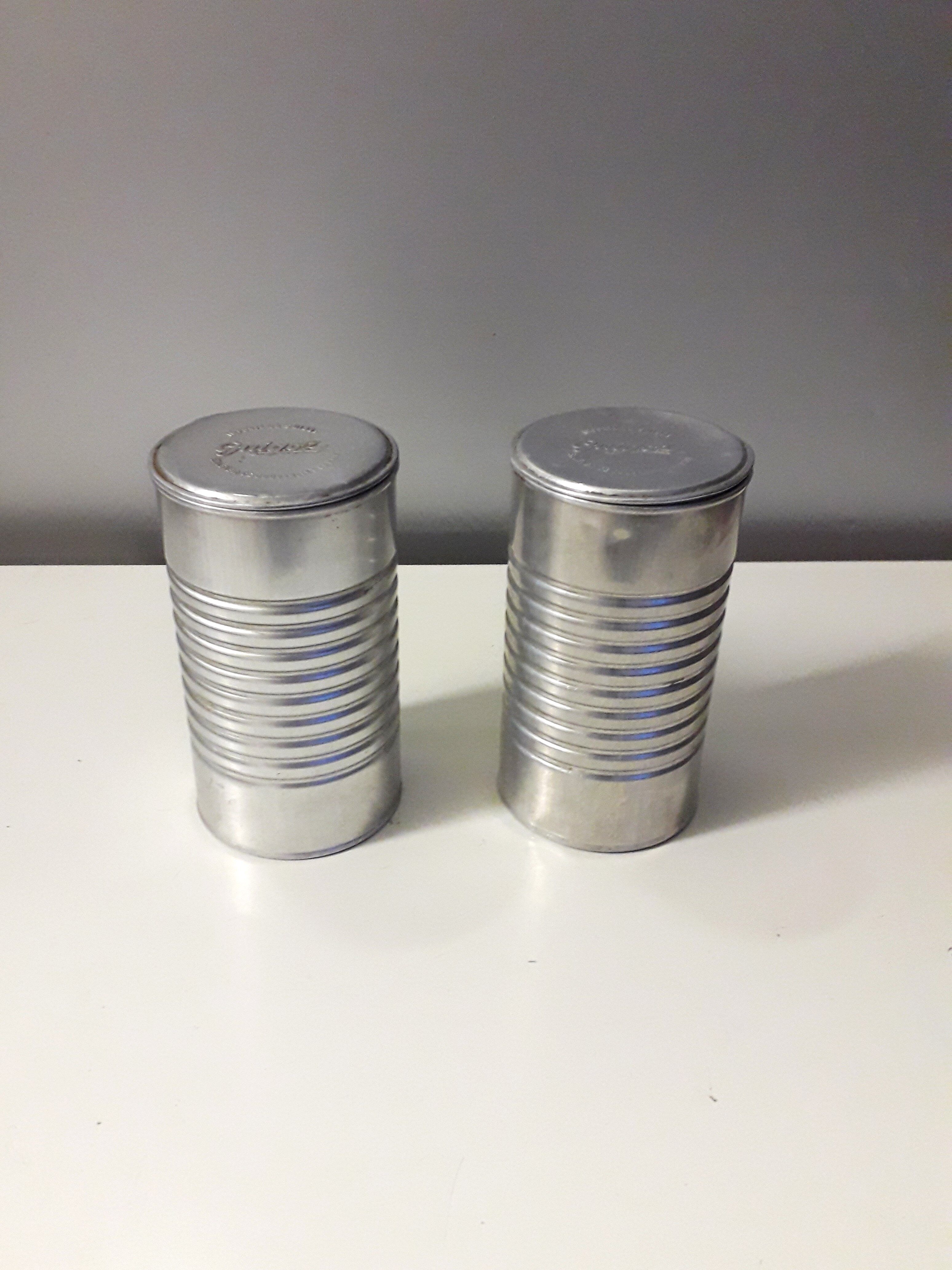 2 Guigoz boxes milk 50s Switzerland