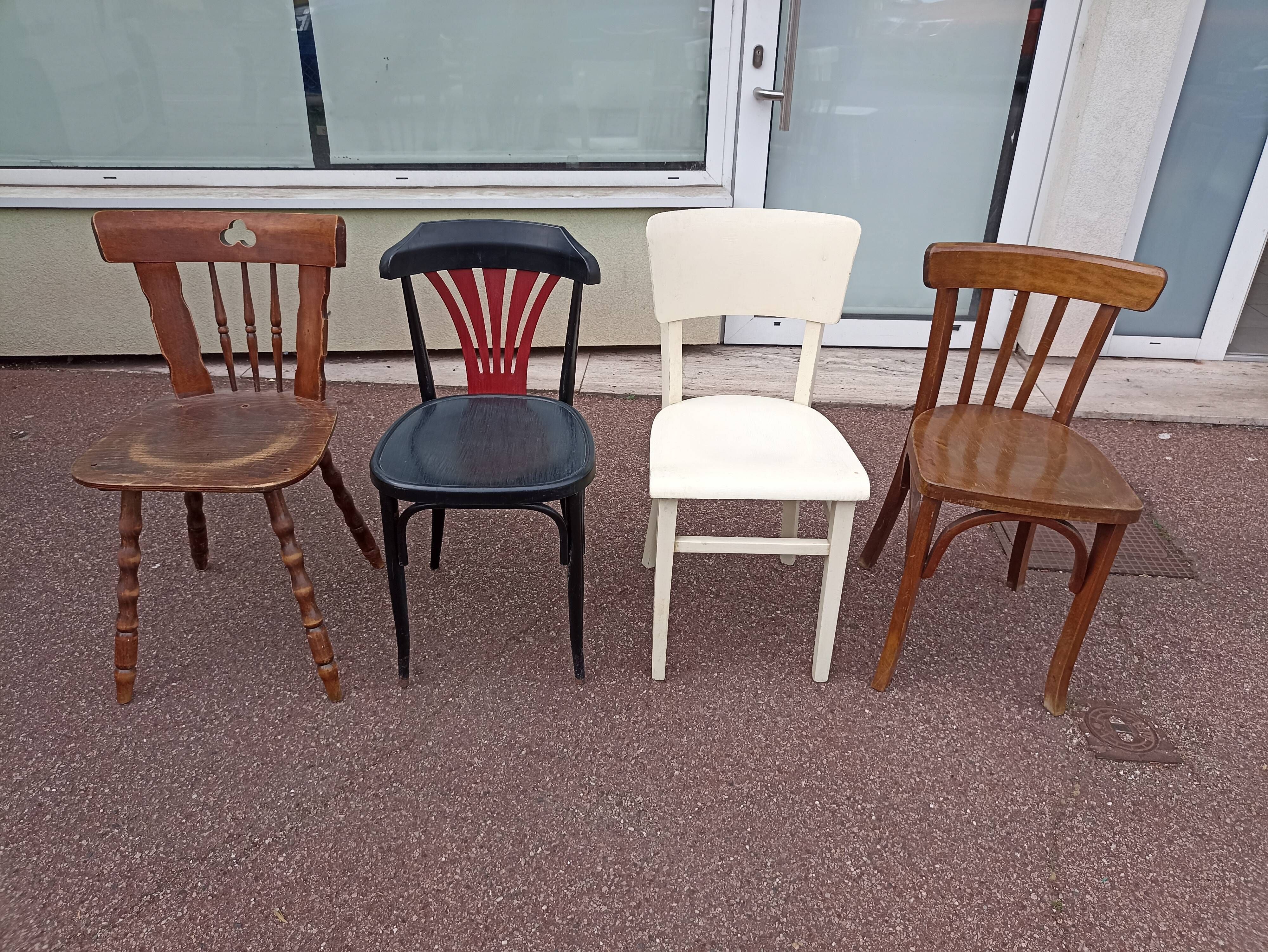 Set of 12 mismatched wooden bistro chairs - vintage