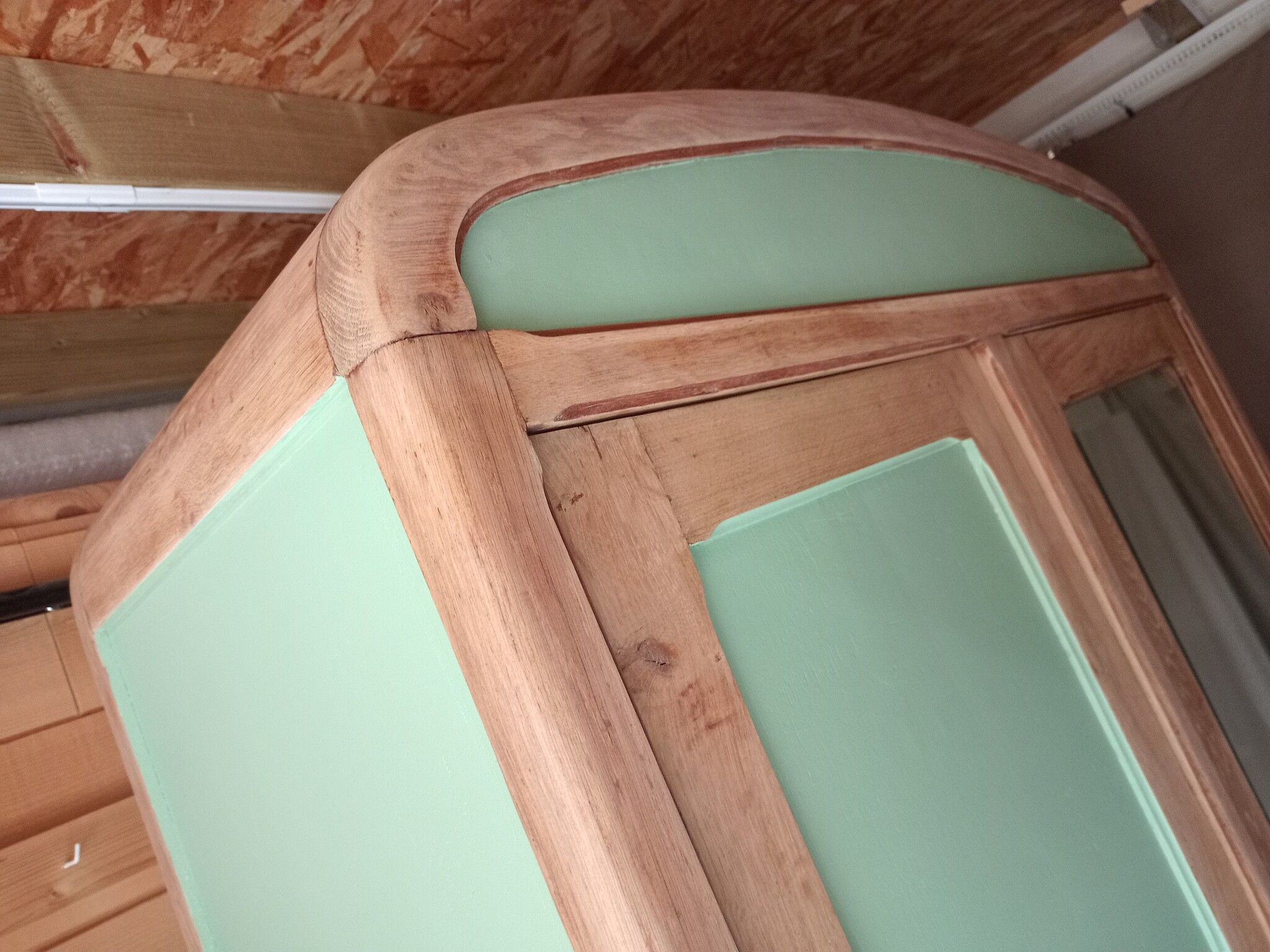 Armoire parisienne  "tulipe"