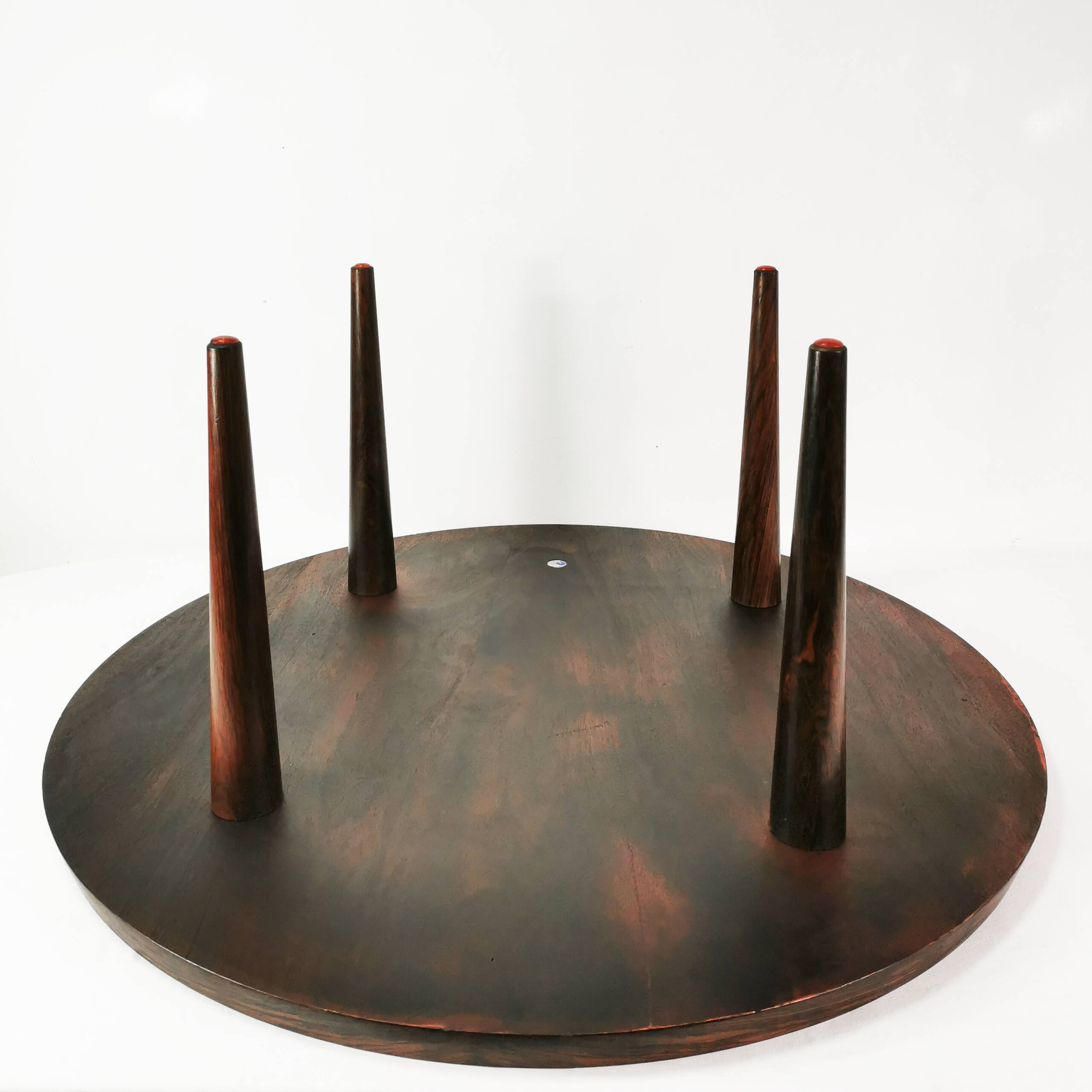 Round mid-century rosewood coffee table, Silkeborg, Denmark, 1960s.