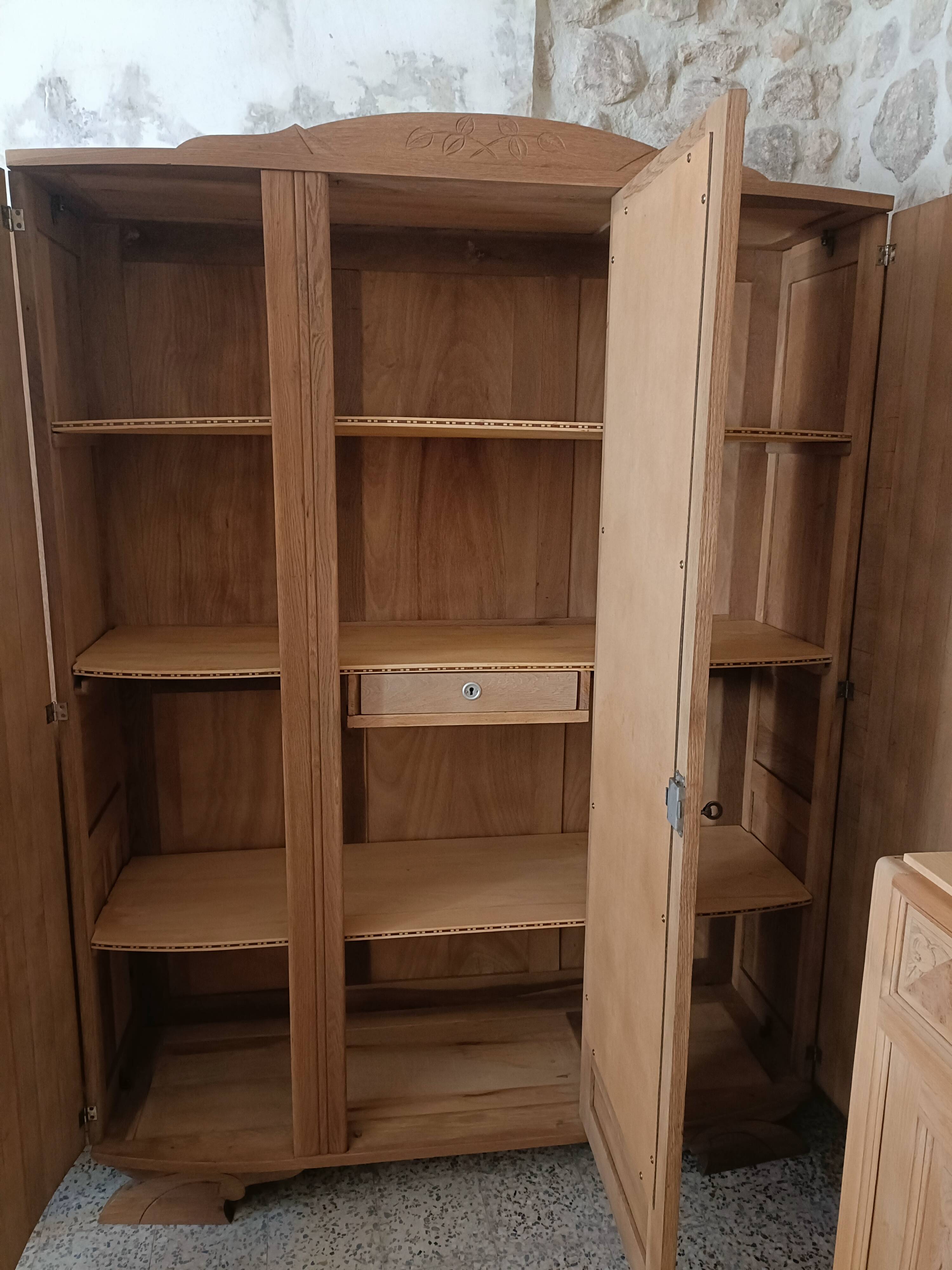 Armoire Art Déco rénovée