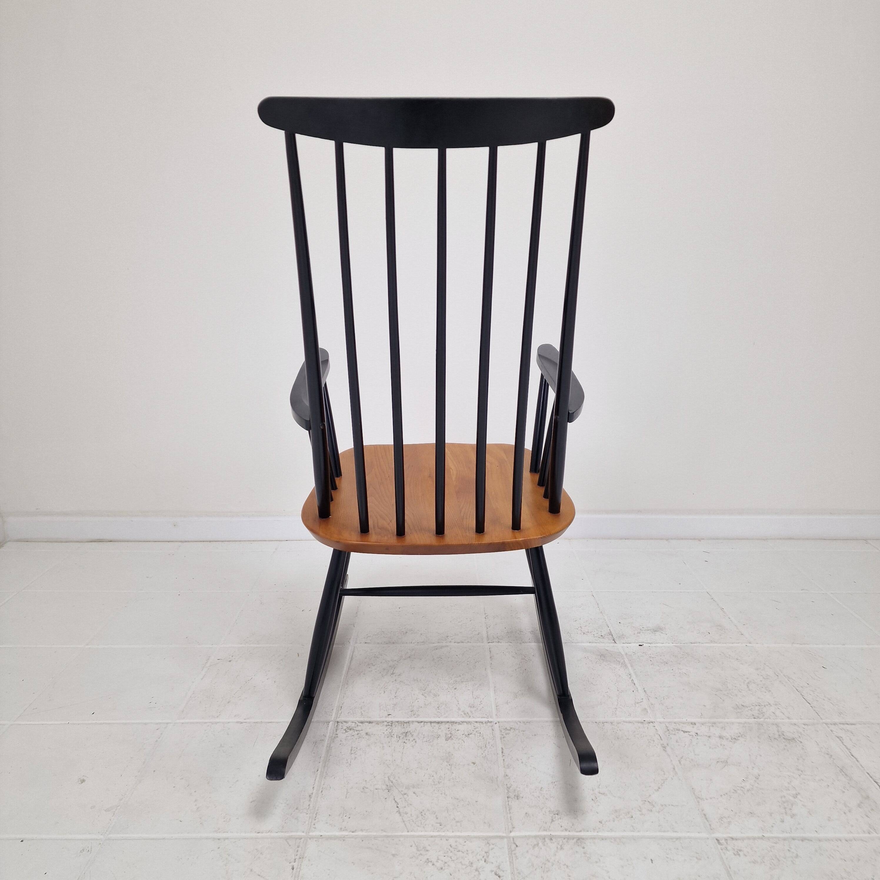 Rocking chair designed by Ilmari Tapiovaara for Asko, Finland, 1960's