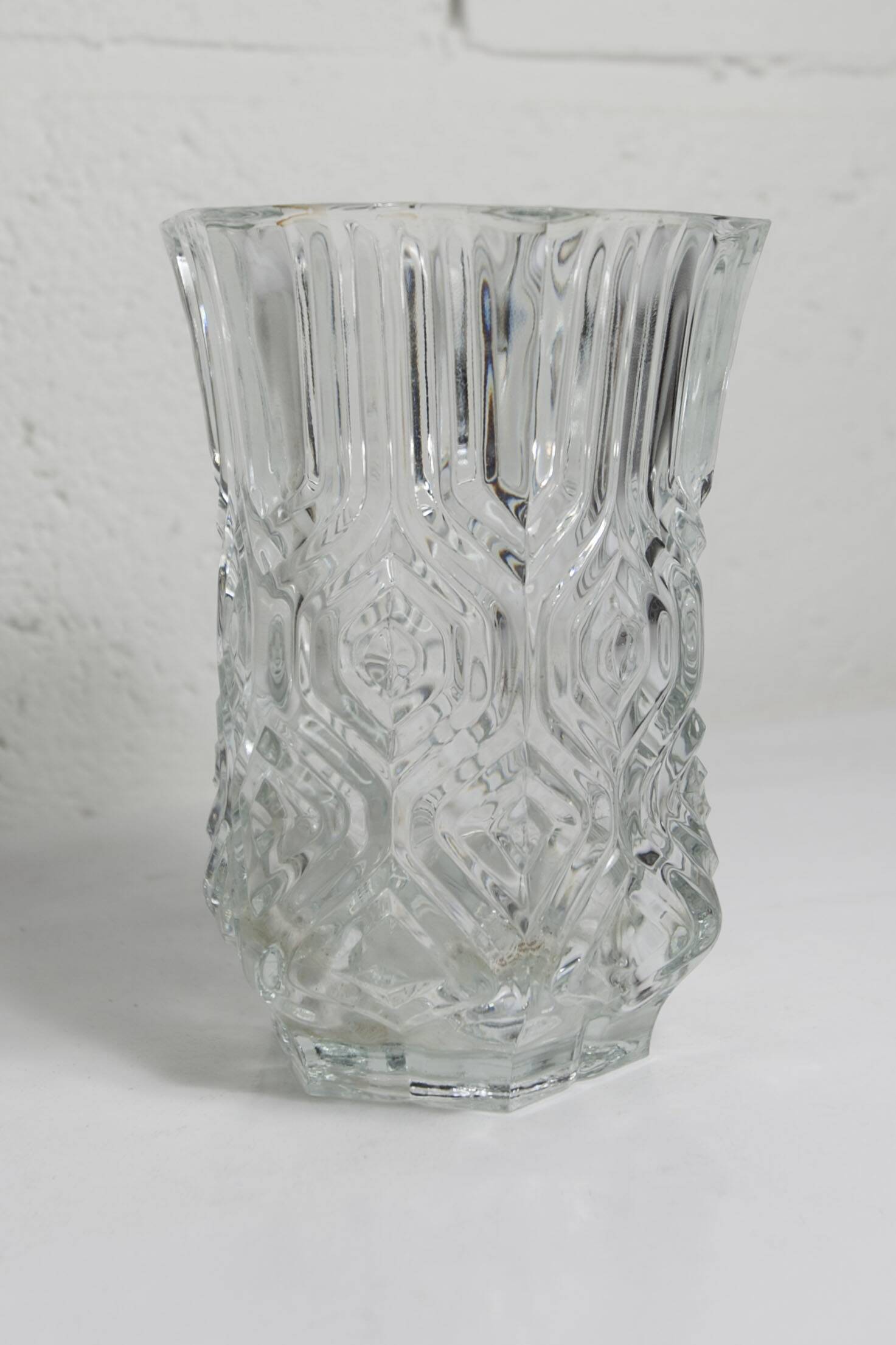 Exagon space age vase 1960 molded glass