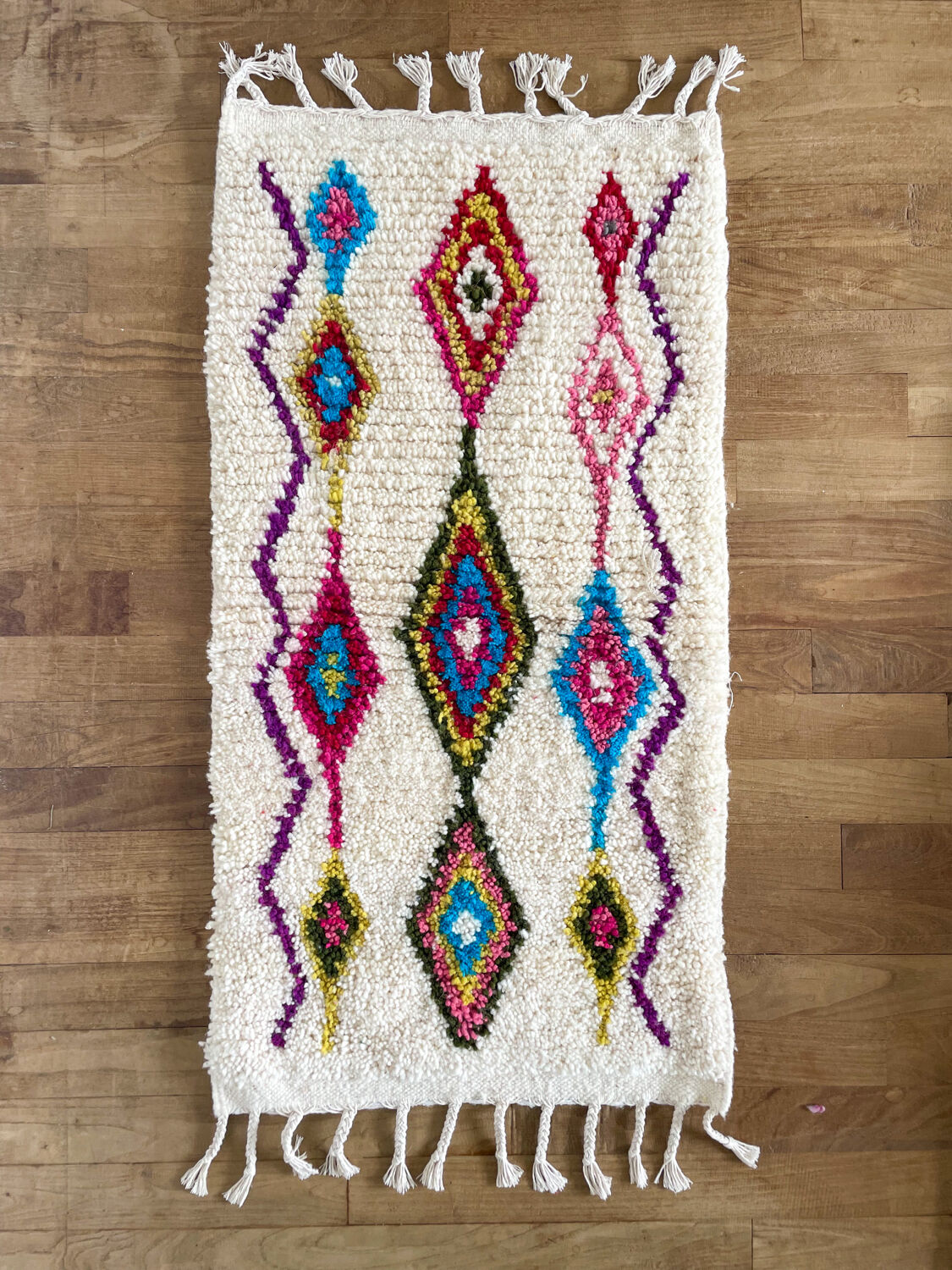 Berber carpet azilal multicolored bed descent