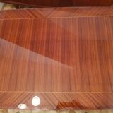 Dining room table