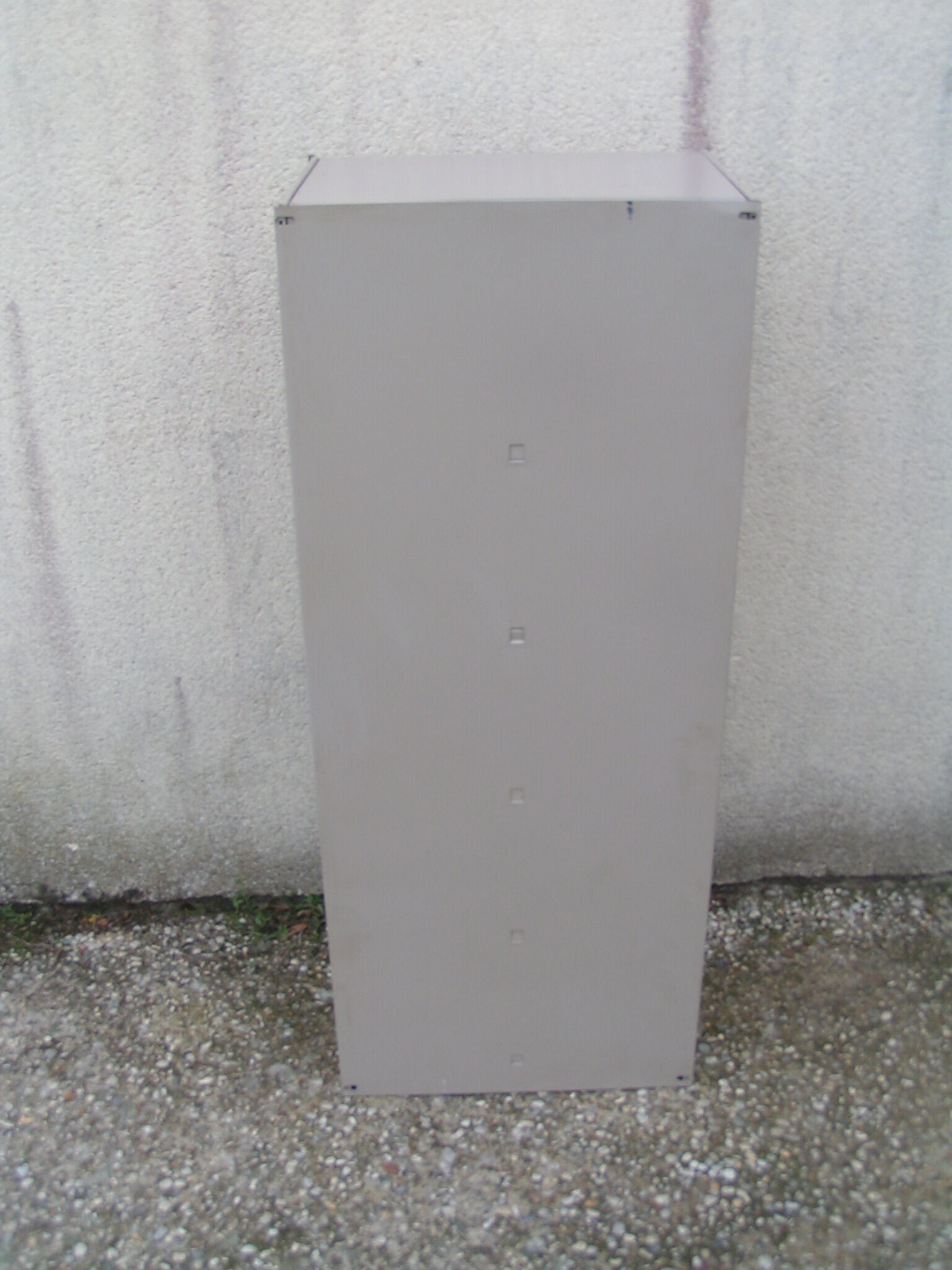 Industrial valve furniture