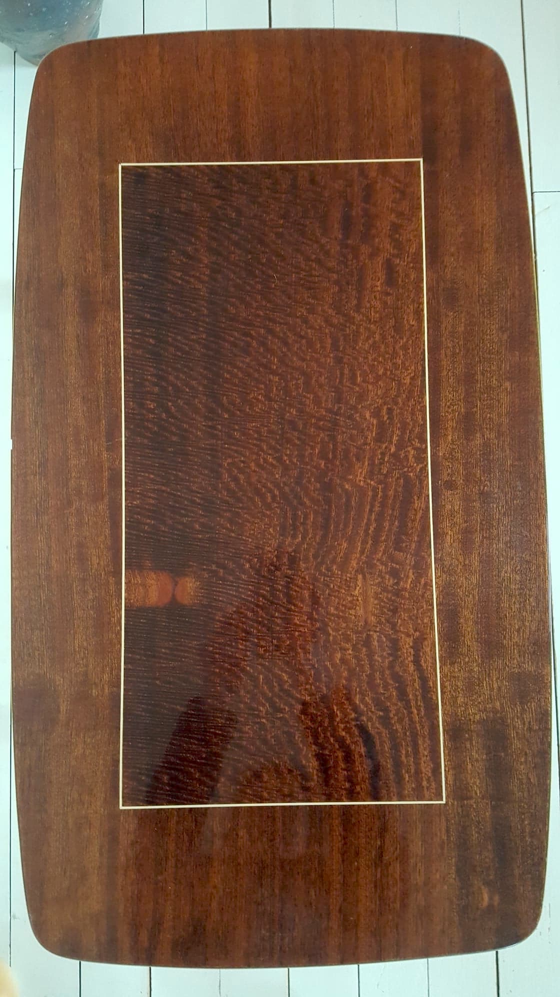 Vintage coffee table in laqué wood and gold metal