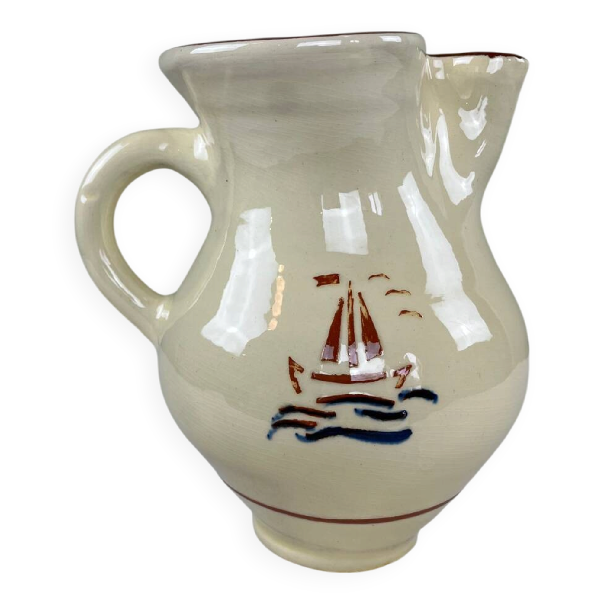 Artisanal sailing boat carafe