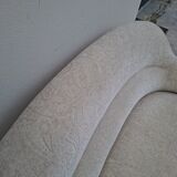 "Crapaud" bench in the richly decorated Napoleon III style.