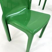 Set of 4 green Selene chairs by Vico Magistretti for Artemide, 1970.