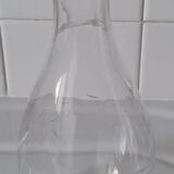 Carafe pattern grape clusters