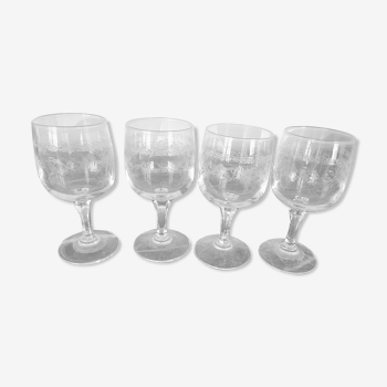 Lot of 4 small old glasses