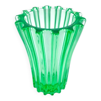 Art deco vase "absinthe green" – pierre d'avesns – france, 1930