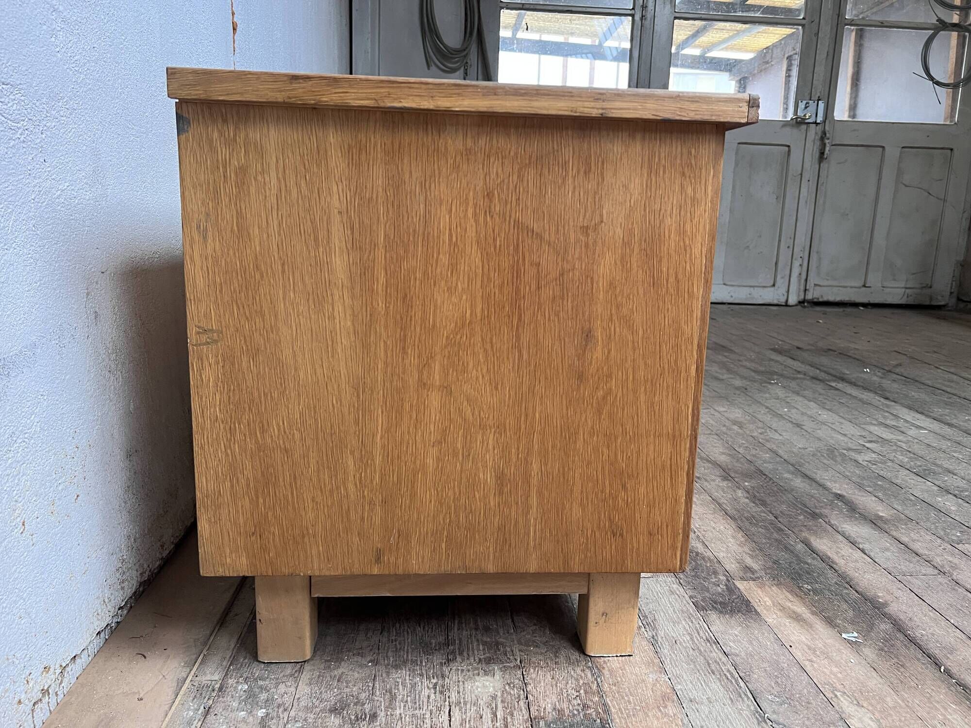 Vintage TV / hi-fi cabinet sideboard - oak - 50/60 - French modernist