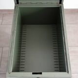 Industrial metal filing cabinet on casters Fidus