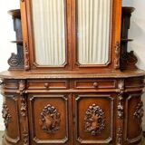 Important two-body buffet from a hunting lodge in carved walnut, Renaissance style.