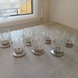 Verres à pied en métal