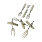 6 dessert forks