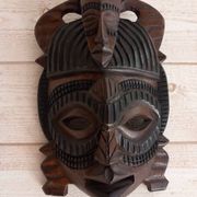 Masque tribal en bois