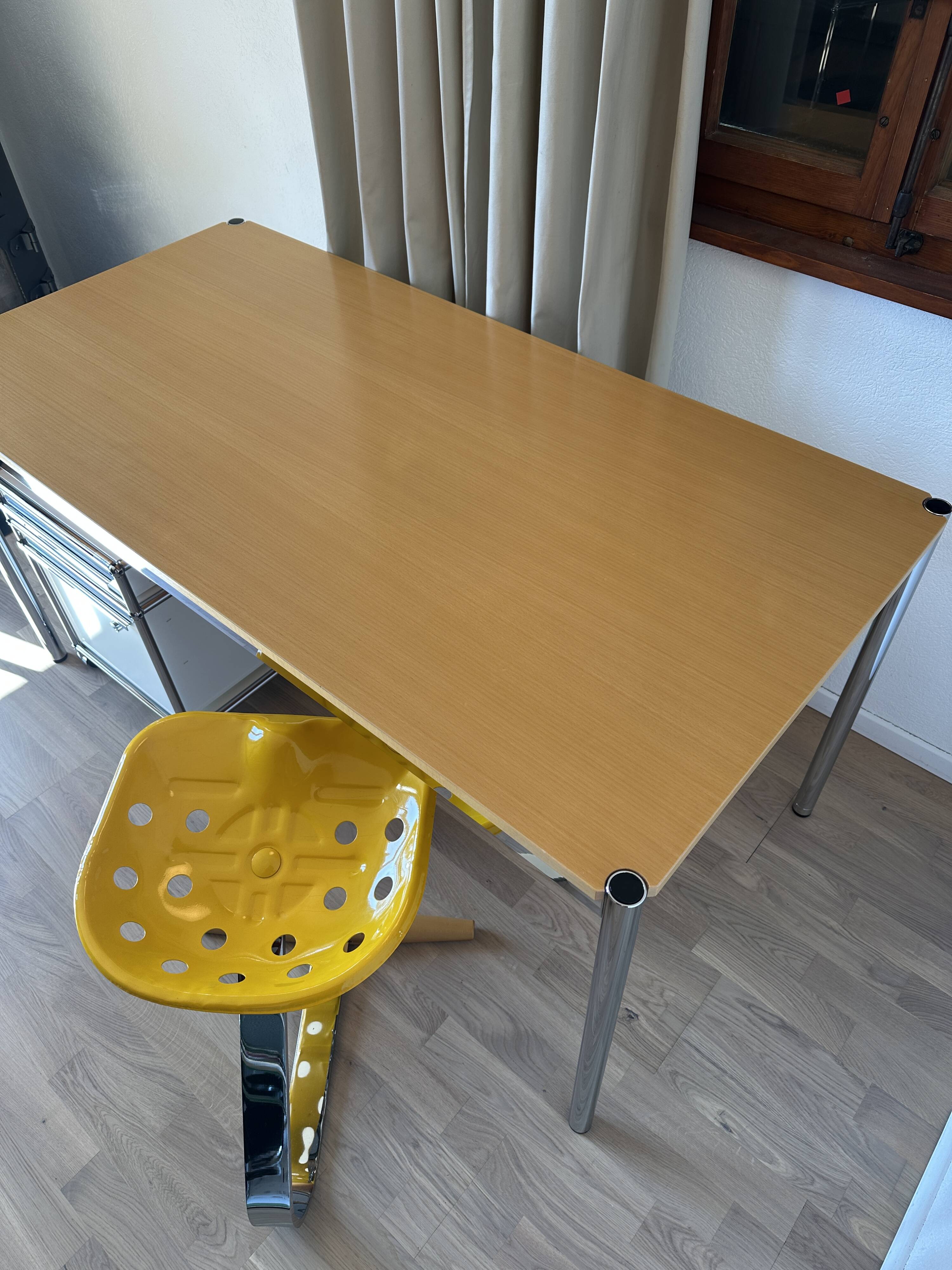 USM Haller desk in natural varnished beech veneer