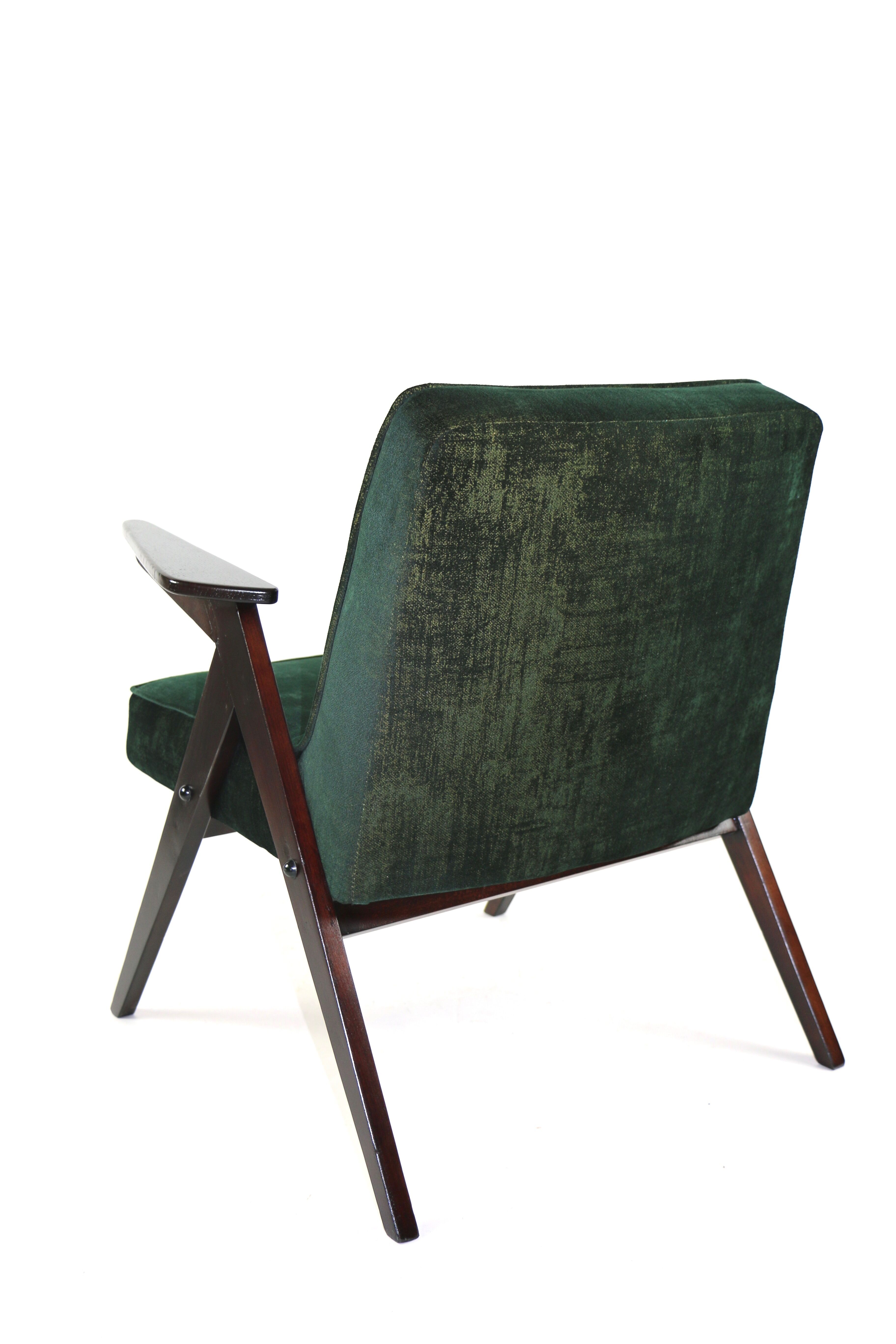 Green armchair by Józef Chierowski, 1970