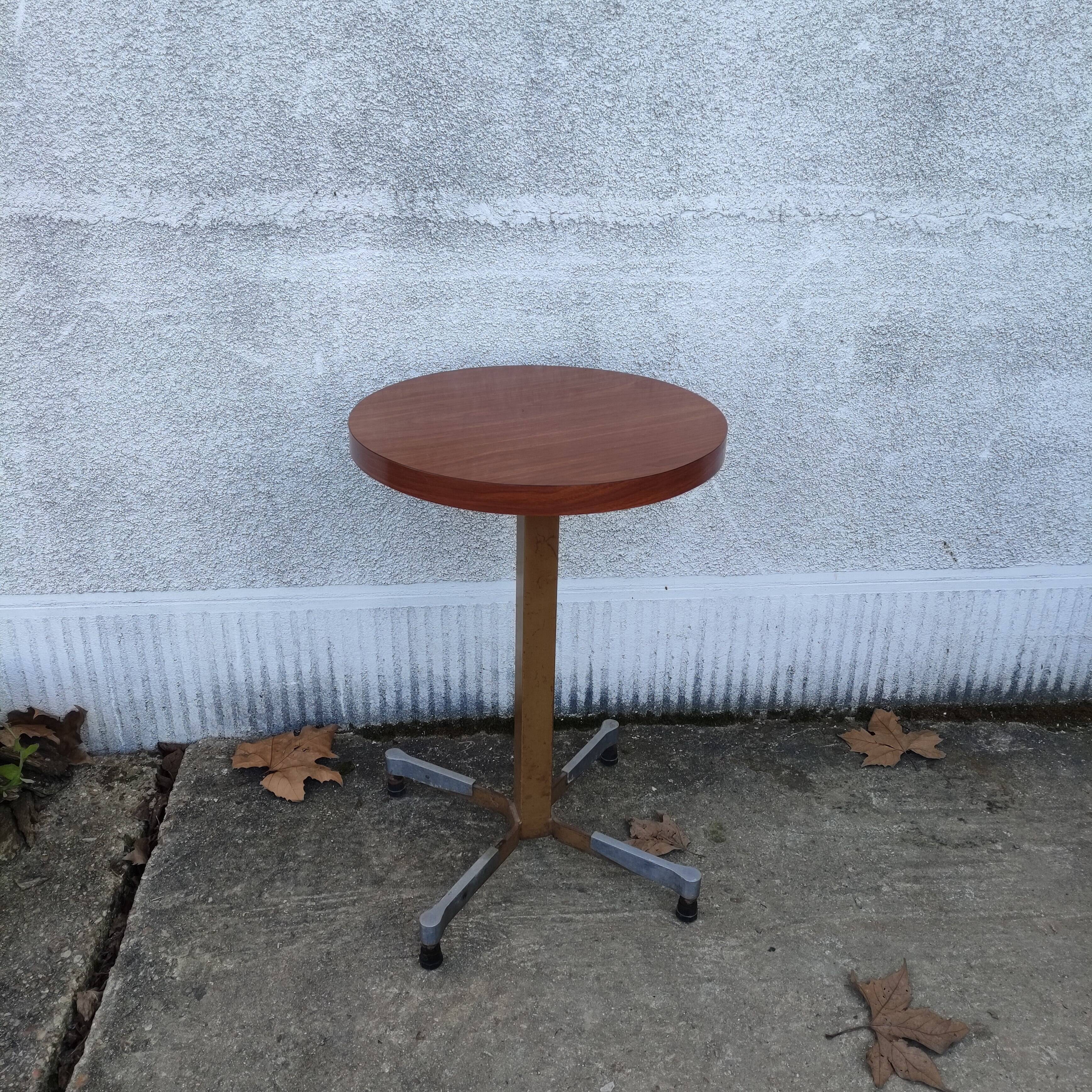 Table de bistrot ronde, guéridon