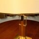 Lampe de table moderniste en laiton plaqué et en verre acrylique, France années 1970