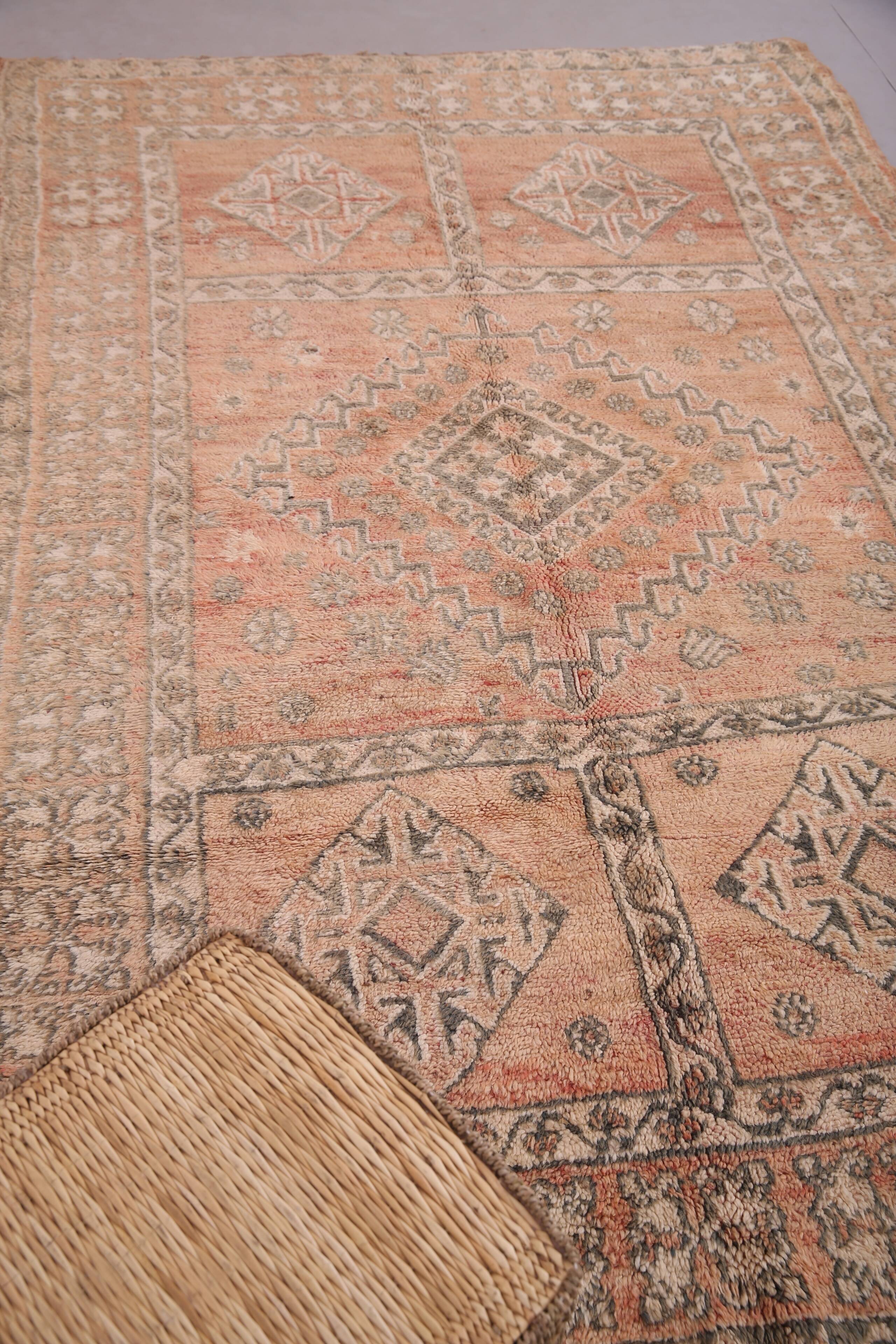 Peach Vintage Moroccan Rug 164 x 266 cm, Berber Wool Rug, Handmade Boho Rug